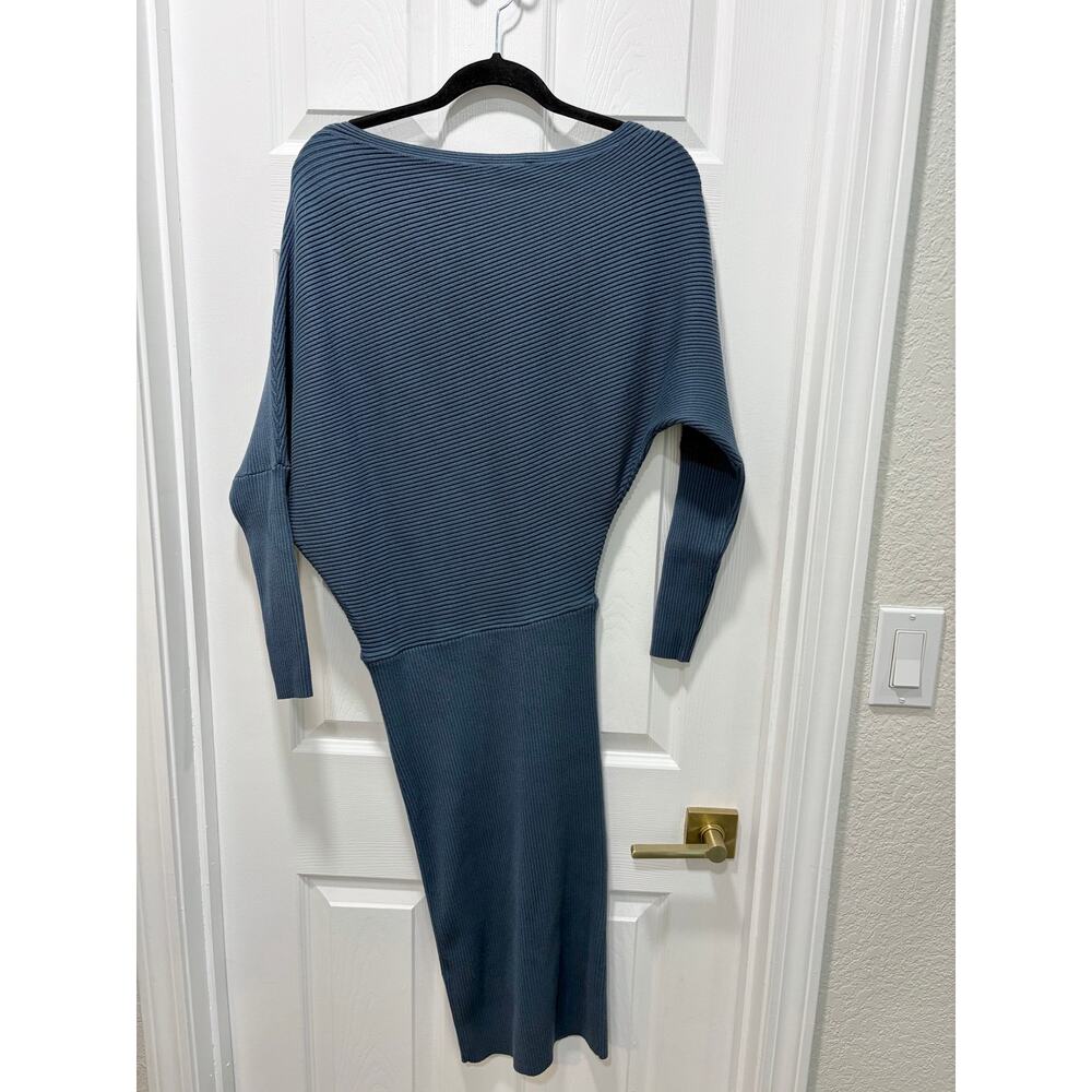 Reiss Lara Off Shoulder Ribbed Midi Dress - Picture 4 of 11